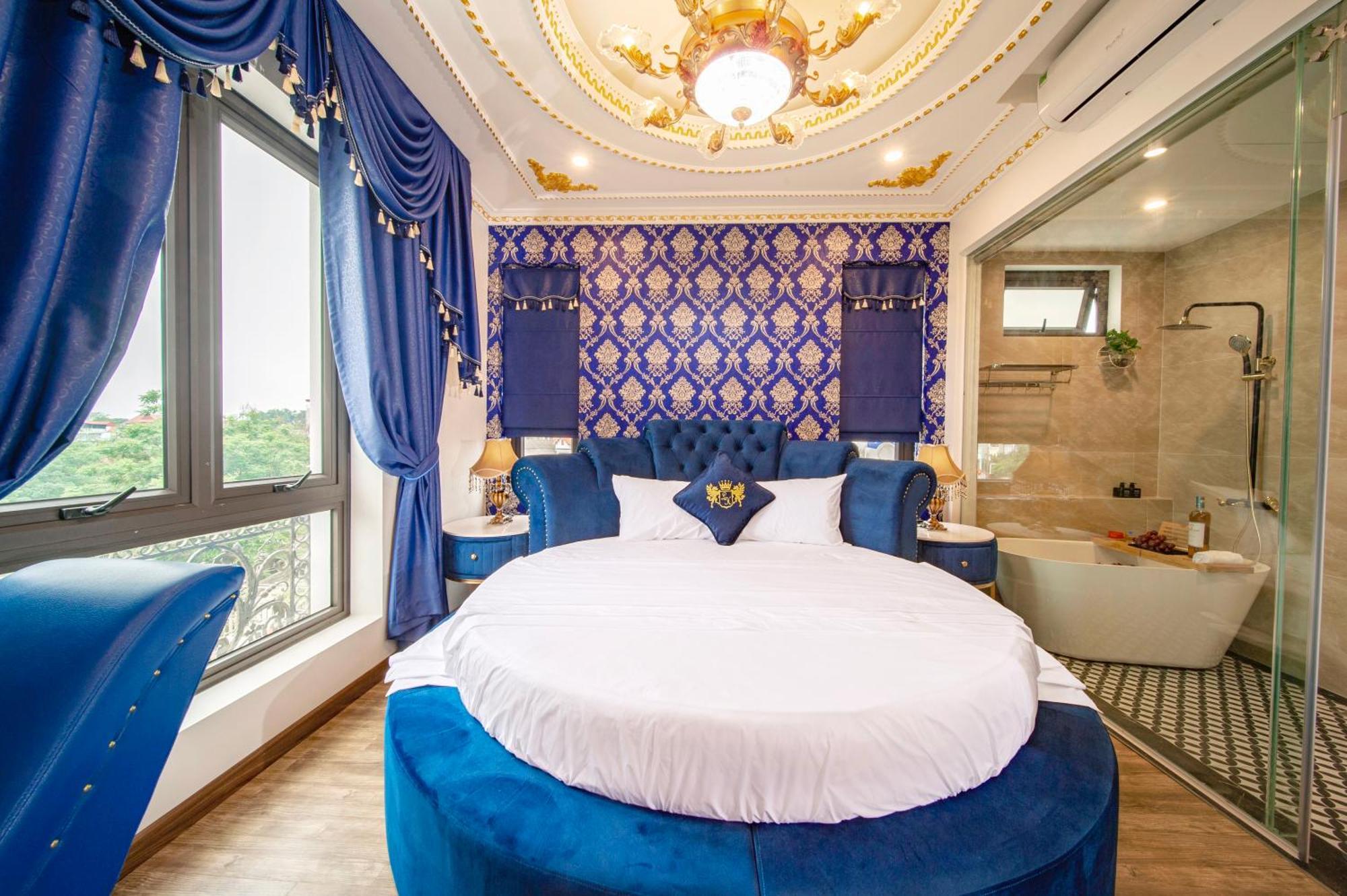 Lake Hotel Soc Son Hanoi Buitenkant foto