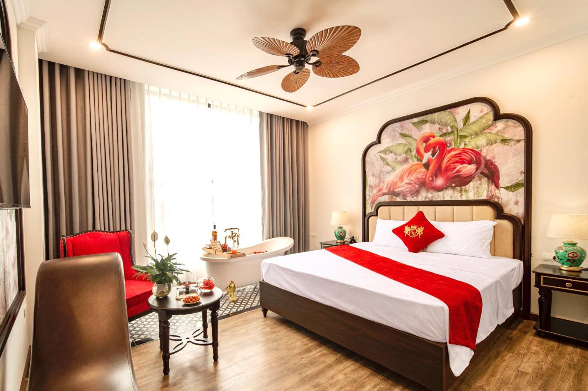 Lake Hotel Soc Son Hanoi Buitenkant foto